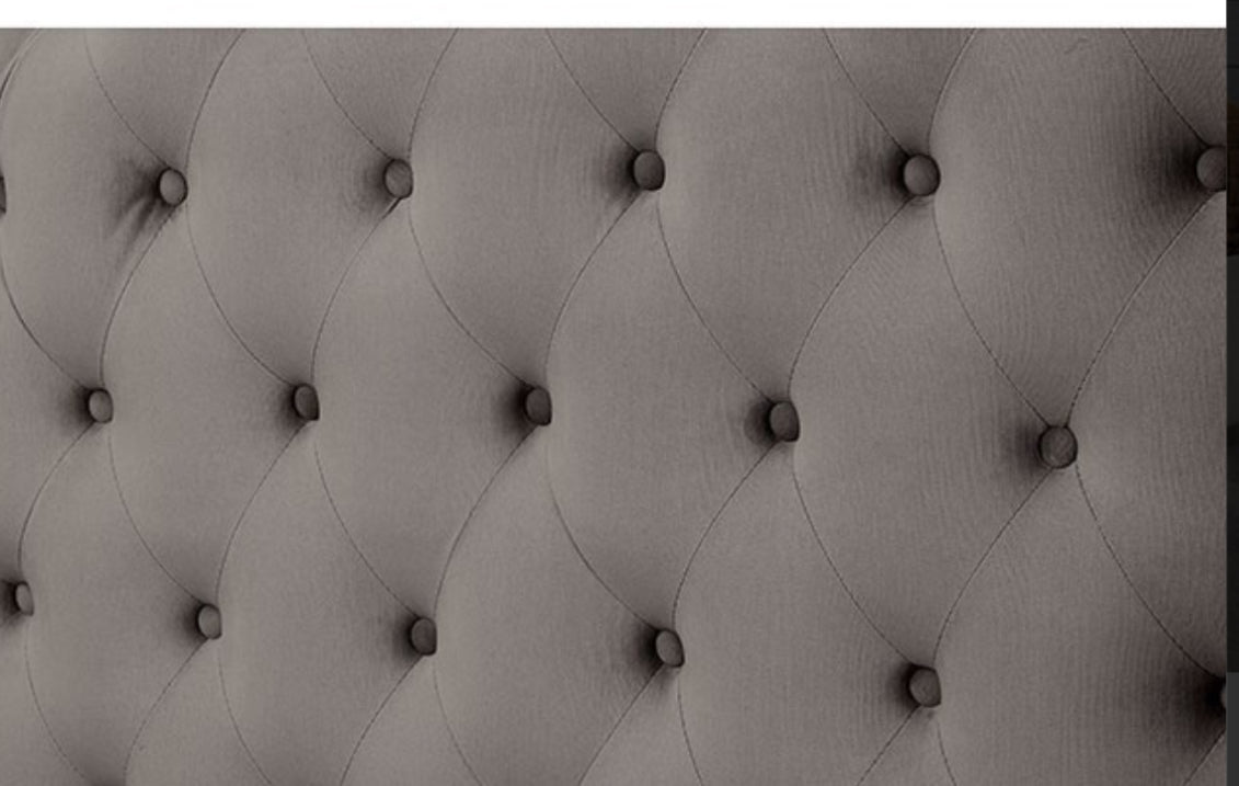 CAYLA
BED | QUEEN